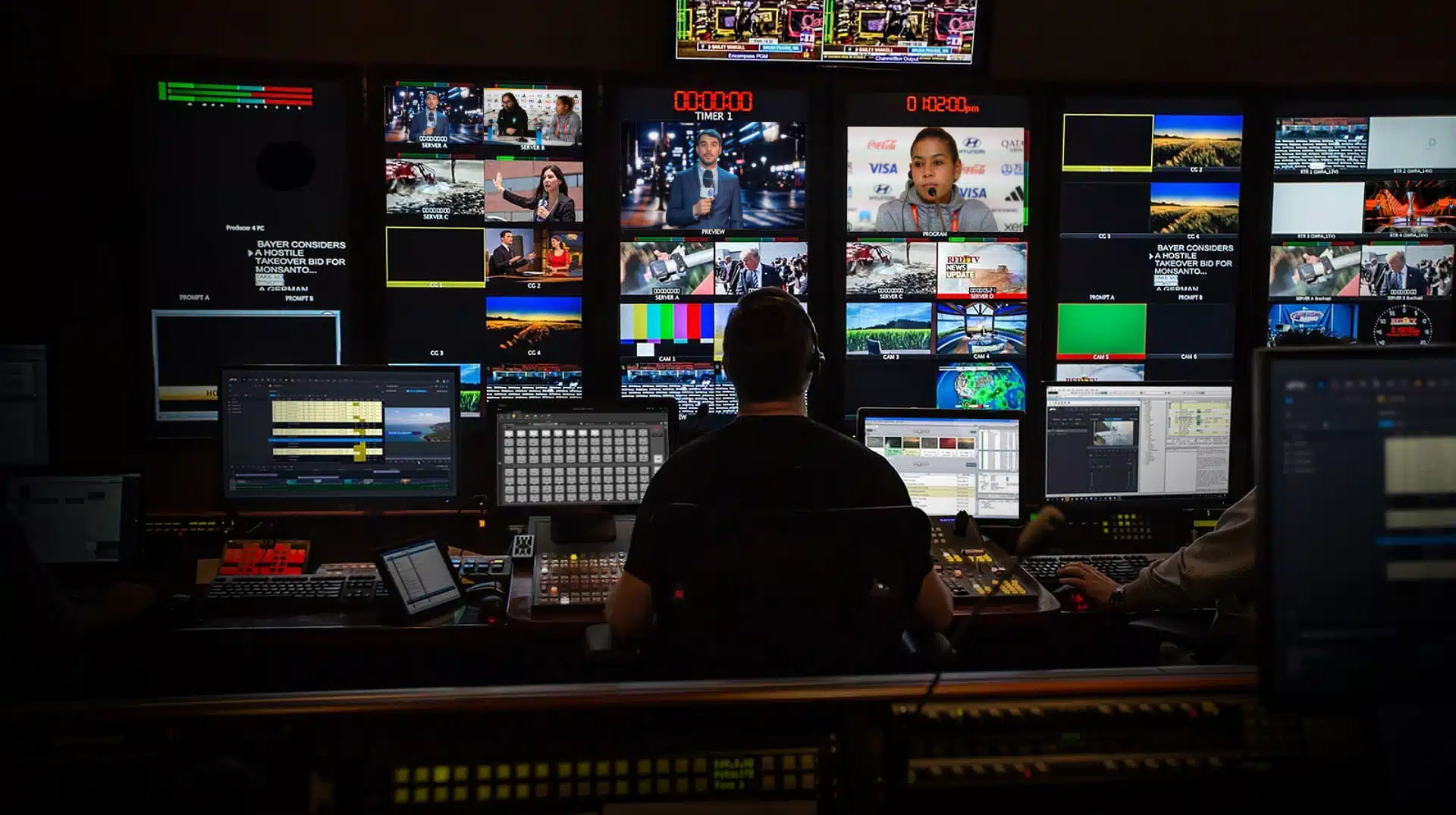 Full HD Studio (1) Full HD Studio (1)
