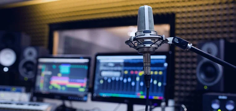 radio broadcast latency
